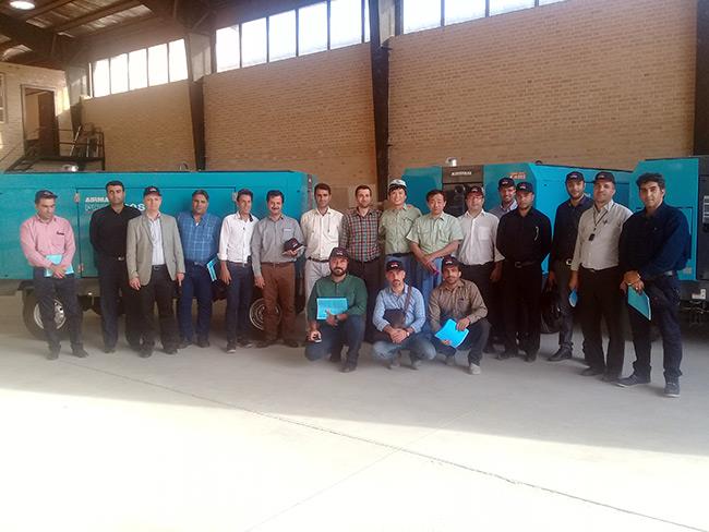 دوره آموزشی تعمیر و نگهداری کمپرسورهای شرکت AIRMAN برای مشتریان ایران توسط مهندسان ژاپنی در کارخانه سیال انرژی